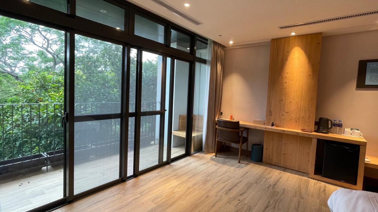 Апартаменты La Tree 普椿農場木子莊園 Тонхэ Экстерьер фото